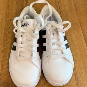 Youth Adidas court sneakers